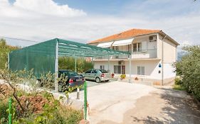 Apartments By The Sea Slatine, Ciovo - 11047
